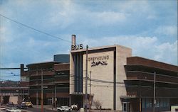 New and modern Greyhound Bus Station and Ramp Parking Pittsburgh, PA Postcard Postcard Postcard