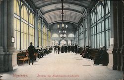 Wiesbaden Inneres der Kochbrunnentrinkhalle Postcard