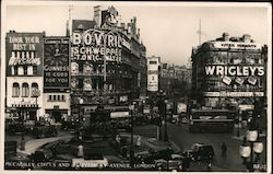 Piccadilly Circus and Shaftesbury Avenue Postcard