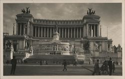 Monumento a Vittorio Emanuele II Postcard