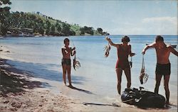 San Juan, Puerto Rico Visitors Show Catch of Lobsters Postcard