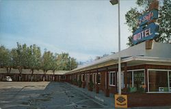 Two Stiffs Selling Gas, Standard Oil Products, New 20 Unit Motel Postcard