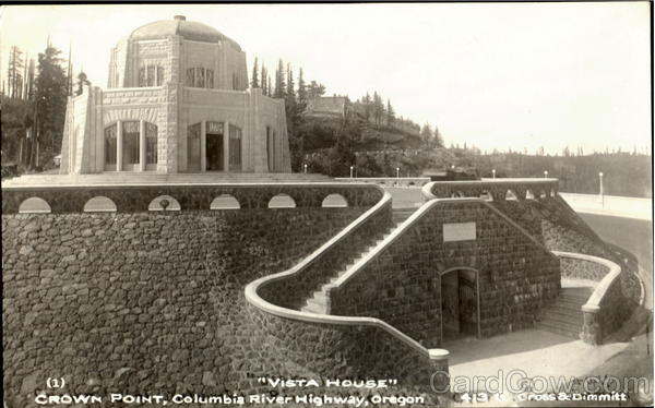 Vista House, Crown Point Columbia River Oregon