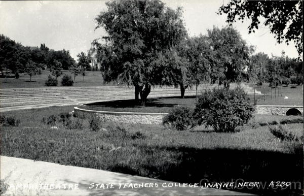Amphi-Theatre, State Techers CollegeqWayne Nebraska