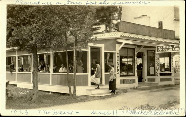Ice Cream Parlor/Soda Shop Weirs Beach New Hampshire