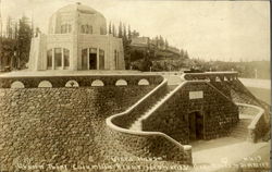 Vista House, Crown Point Postcard
