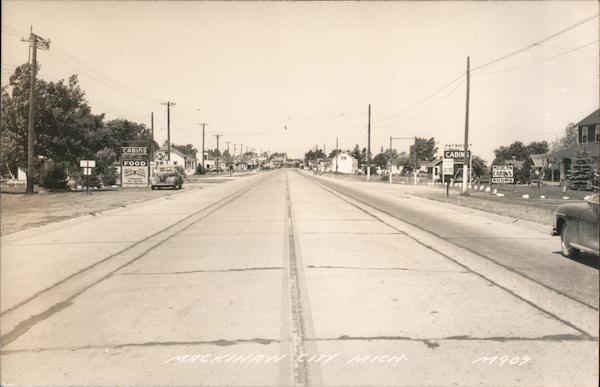 Street Scene Mackinaw City Michigan