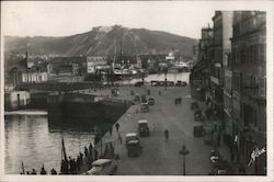 Panorama des Quais vers la Montagne du Roule Postcard
