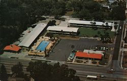 Howard Johnson Motor Lodge and Restaurant Postcard