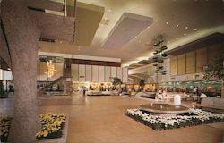 Court of Fountains Chris-Town Shopping Cneter High Wide and Handsome Postcard