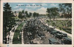 Grand Drive, Forest Park View Shows the Popularity of This Park, For a Sunday Drive or Promenade Postcard