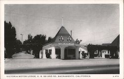 Victoria Motor Lodge Postcard