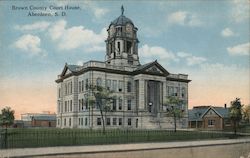 Brown County Court Hosue Postcard