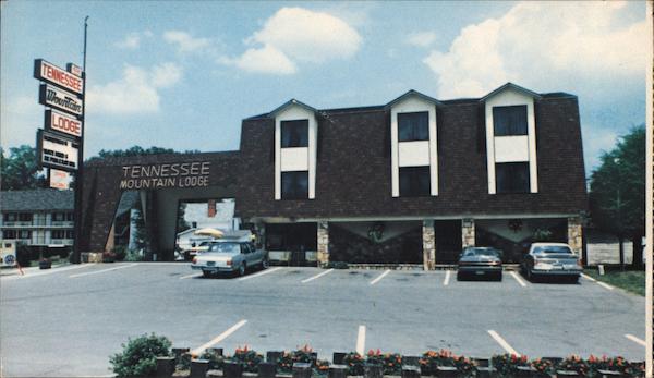 Tennessee Mountain Lodge Pigeon Forge Gene Aiken