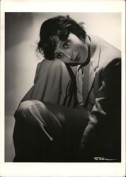 Luise Rainer, 1936 Postcard