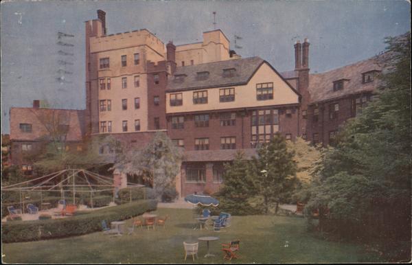 The Pickwick Arms Hotel Forty-Five Minutes From New York Greenwich Connecticut