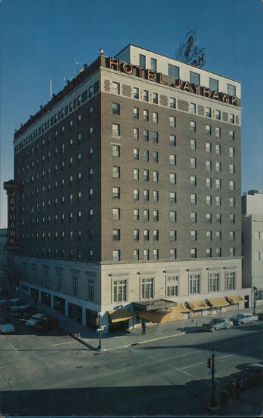 Hotel Jayhawk Topeka Kansas