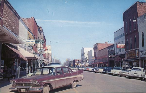 Main Street Dickson Tennessee