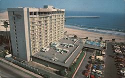 Holiday Inn By-The-Sea Ventura, CA Postcard Postcard Postcard