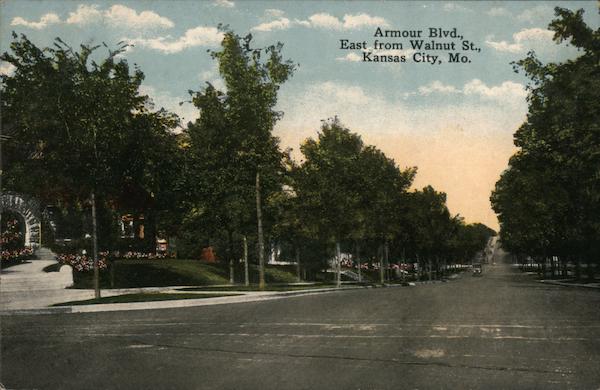 Armour Blvd, East From Walnut St. Kansas City Missouri
