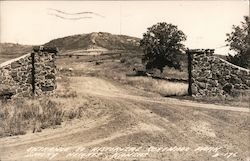 Entrance to Historical Coronado Park, Smoky Heights Postcard