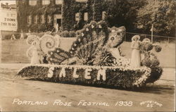 Salem Float - Portland Rose Festival 1938 Postcard