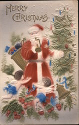 Merry Christmas: Santa blows his trumpets for the angels. Postcard