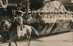 NDGW Women on a Parade Float "Yosemite Parlor" Postcard