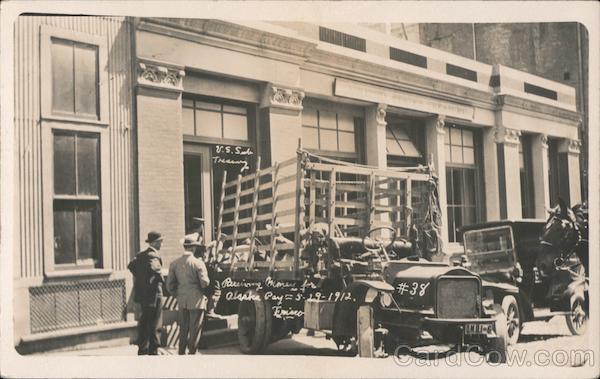Receiving Money for Alaska Pay - May 19, 1912, US Treasury San Francisco California