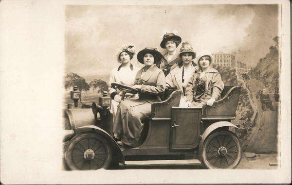 Five Women in a Car, Cliff House San Francisco California
