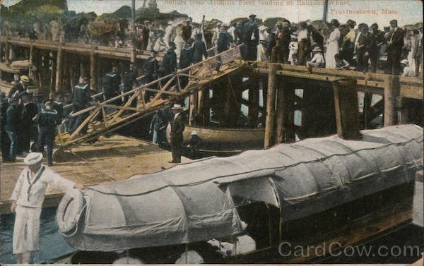 Sailors from Atlantic Fleet landing at Railroad Wharf, Provincetown, Mass.