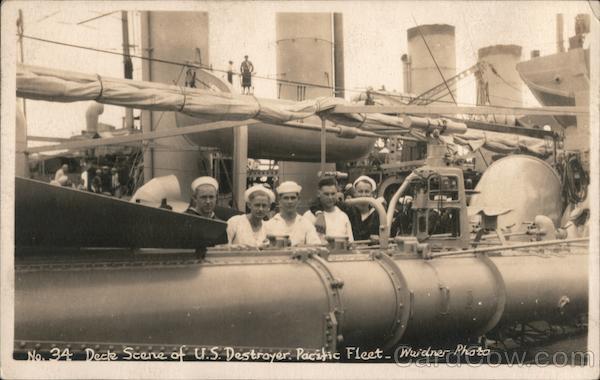 No. 34 Deck scene of U.S. destroyer. Pacific Fleet - Weidner photo