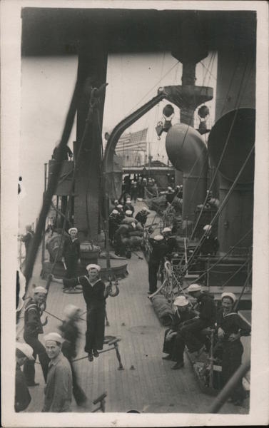 Sailors aboard the U.S.S. California Great White Fleet