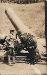 Aviator Art Smith discusses recoil of a 12-inch Montar Postcard