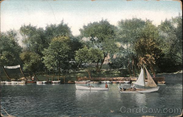 Boating on the Russian River Healdsburg California