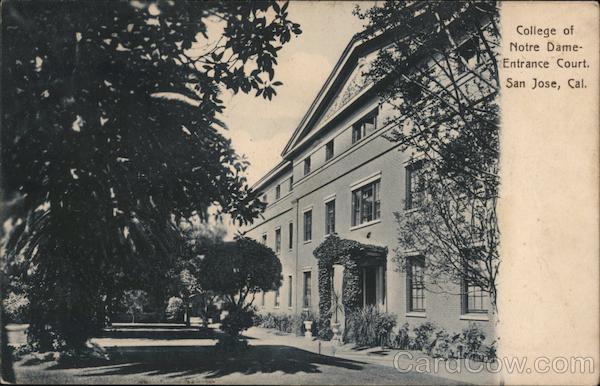 College of Notre Dame-Entrance Court. San Jose California
