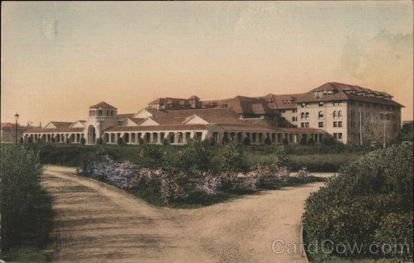 19. Encina and Dining Halls, Stanford University, California