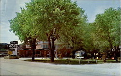 Ahlers Motel And Dining Room, U. S. Highway 61 and 36 Hannibal, MO Postcard Postcard