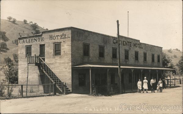 Caliente Hotel California