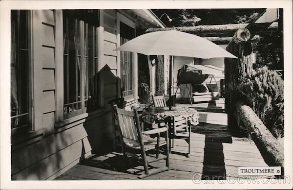 Troutmere Inn - Porch La Honda California