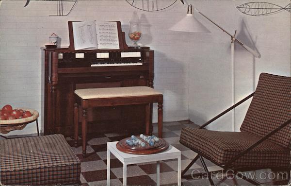 Music's most glorious voice Advertising