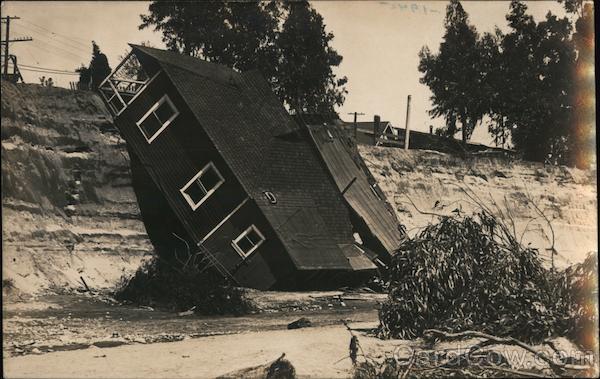 House displaced by Arroyo Seco Flood - Ave 43, 1912-13 Highland Park California