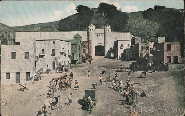 This Indian street scene costing over ten thousand dollars, was used by Madame Anna Pavlowa and a company of 1500 players