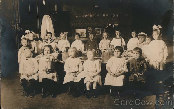 Children's Halloween Party JOL's, Decorations