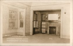 Mrs. Winchesters Bedroom - Winchester Mystery House Postcard