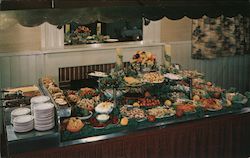 Colonial Inn Postcard