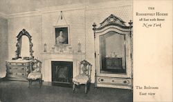 The Roosevelt House Postcard