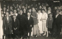 Visitors to Rio Nido Postcard