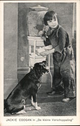 Jackie Coogan in "De kleine Verschoppeling" Postcard
