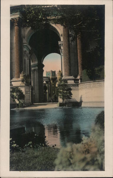 Palace of Fine Arts Lagoon, PPIE San Francisco California